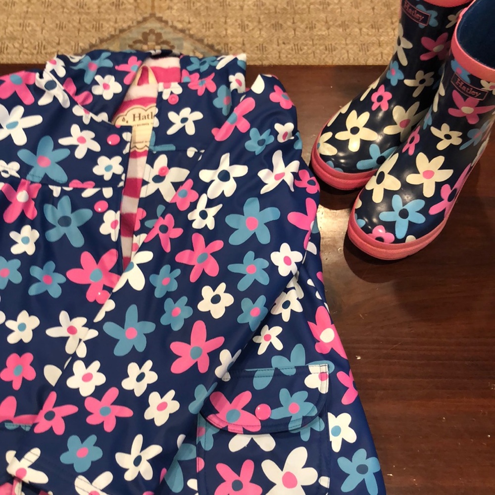 Girls Floral Hatley Rain Set
